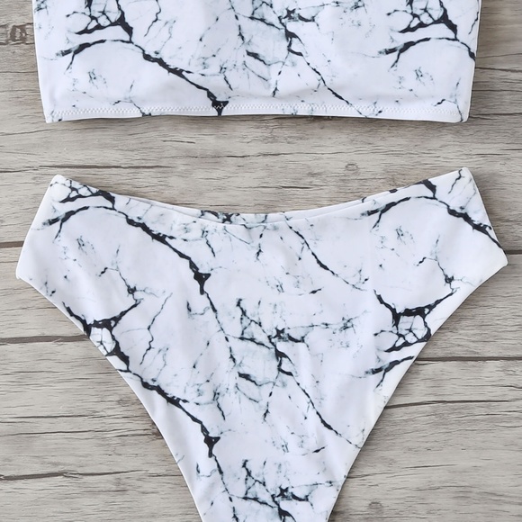 🌸 Mid Waist Marble Bandeau Bikini Set - Picture 2 of 3